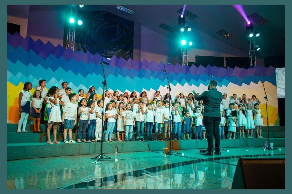Coral Pequenos Cantores da Fadminas